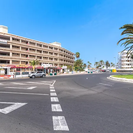 Dunas Yumbo Casa Fabrizio * San Bartolome de Tirajana (Gran Canaria)